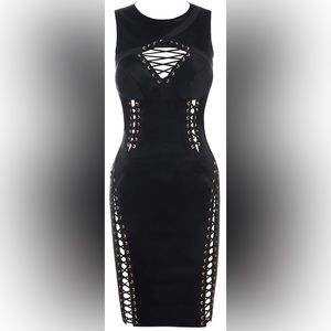 CELEB BOUTIQUE HOUSE OF CB LONDON Makisa Black Stretch Satin Lace Up Bodycon